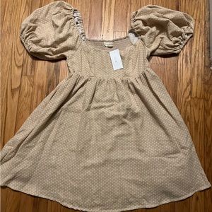 Tan polka dot dress, size L. NWT